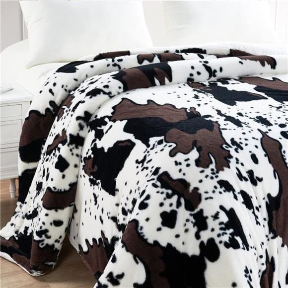 Soft and Thick Faux Fur Sherpa Backing Bed Blanket, Cows Flower, 86" x 92" - Picture 6 of 7